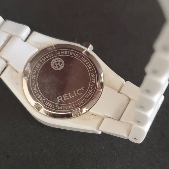 Relic Petit Ladies Watch Cream Colored‎ Enamel Bezel and White Band Silver Tone - Picture 8 of 8